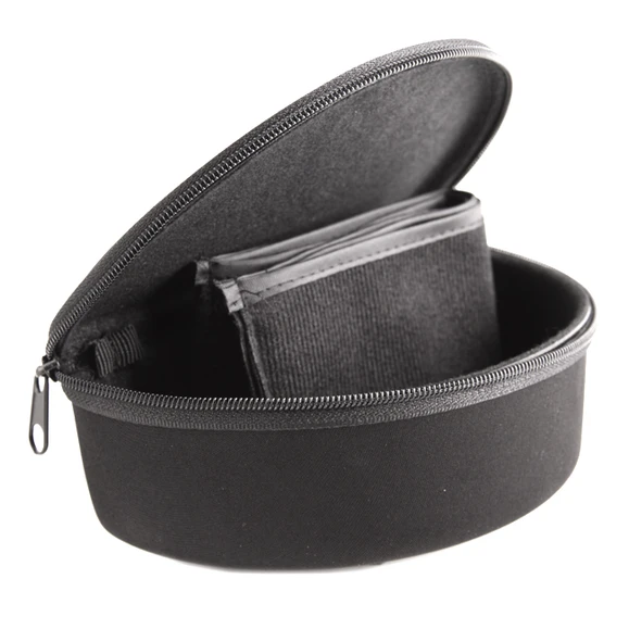 Pouch with zipper and belt clip for ballistic glasses Peltor