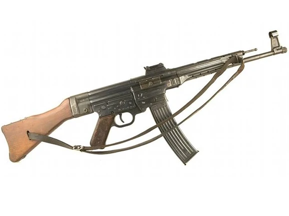 Replica rifle StG 44 with strap